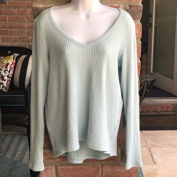 AMERICAN EAGLE Light Blue Soft L/S Top Sweater V Neck Ribbed Medium - Picture 1 of 7